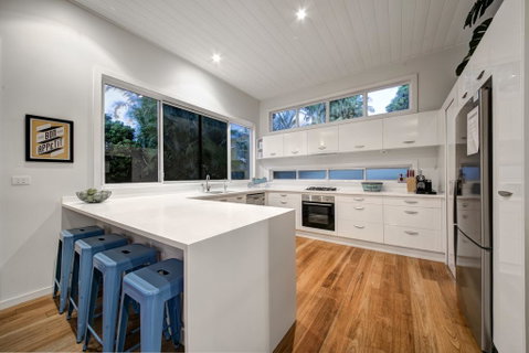 A Summer Cottage - Accommodation Tasmania 2