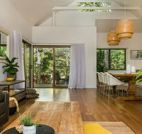 A SWEET ESCAPE - Alcorn House - Accommodation Tasmania