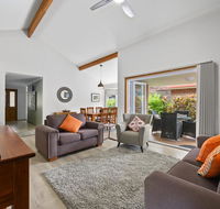 A Villa on 7th - Accommodation Tasmania