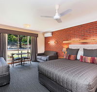 AAt 28 Goldsmith Motel - Accommodation Tasmania