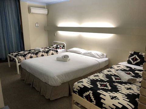 Abel Tasman Waterfront Motel - Accommodation Tasmania 2
