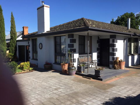 Abode33 - Accommodation Tasmania 1