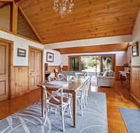 Abrahams On Bank - Accommodation Tasmania