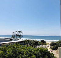 Absolute Beachfront - Cabarita Beach - Ocean Views - 3 Bed Apartment - Accommodation Tasmania