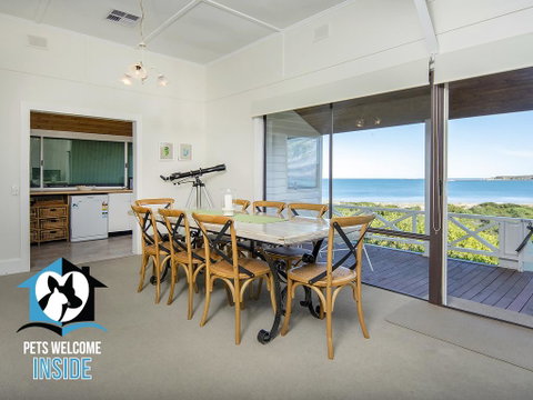 Absolute Beachfront 3BR 2BA Home W/ Beach Track - Accommodation Tasmania 2