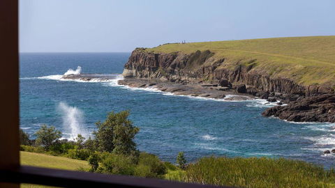 Absolute Oceanfront Cottage - Accommodation Tasmania 1
