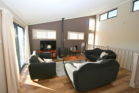 Acacia 5/2 Kirwan Close - Accommodation Tasmania 0