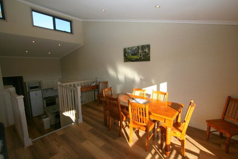 Acacia 5/2 Kirwan Close - Accommodation Tasmania 1