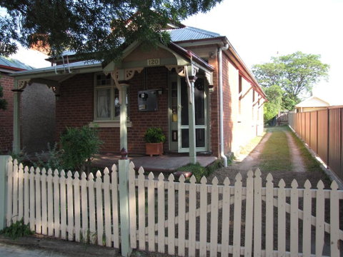 Acacia Cottage On Peel, Bathurst - Accommodation Tasmania 2