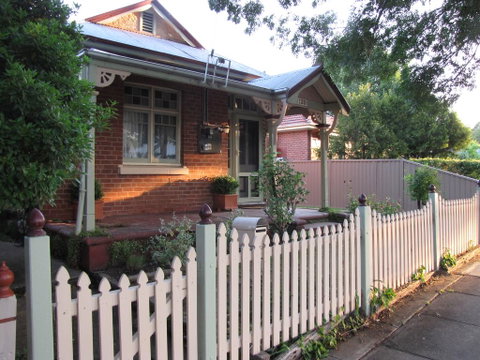 Acacia Cottage On Peel, Bathurst - Accommodation Tasmania 1