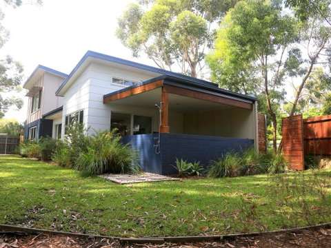 Acacia On Orion :: Jervis Bay Rentals - Accommodation Tasmania 1