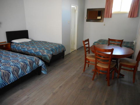Acacia Rose Motor Inn - Accommodation Tasmania 1