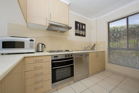 Accommodate Canberra - Kingston Court - Accommodation Tasmania 3