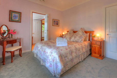 Addlestone House Bed And Breakfast - Accommodation Tasmania 1