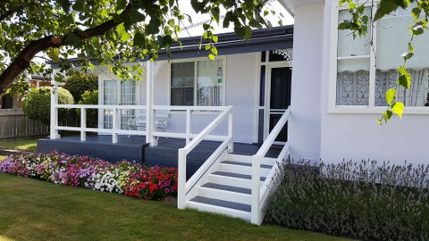 Addlestone House Bed And Breakfast - Accommodation Tasmania 0