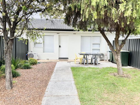 Dishwasher,ac,dryer Campbelltown Courtyard East - Accommodation Tasmania 1