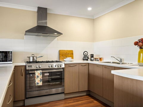 Eagle Bay Beach House - 300m To The Beach! - Accommodation Tasmania 2