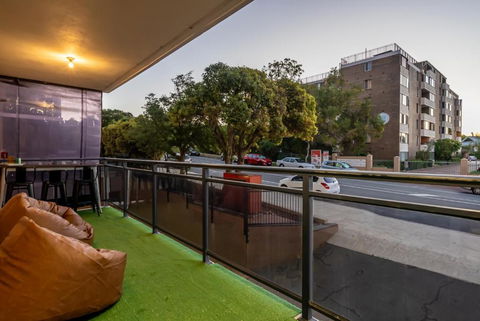 EAST4 - Vintage Vibes East Freo 2B 1BA - Accommodation Tasmania 3