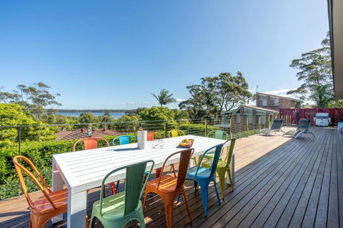 EAST52A - Lake Views - Accommodation Tasmania 4