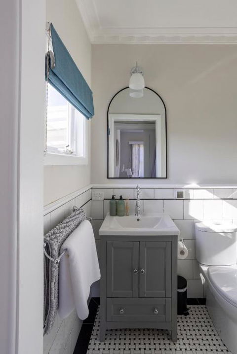 FOREST CORNER - 3 BEDROOM WEATHERBOARD, TRENTHAM - Accommodation Tasmania 4