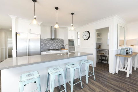 FYNE SHORES - Accommodation Tasmania 3