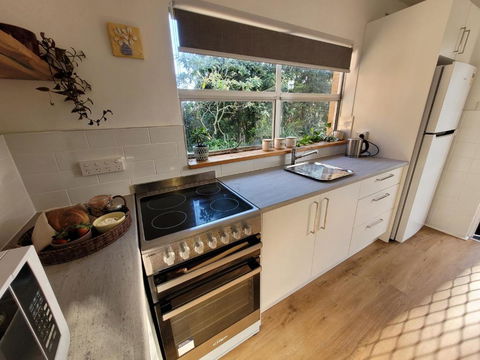 Garden Rest - Accommodation Tasmania 2