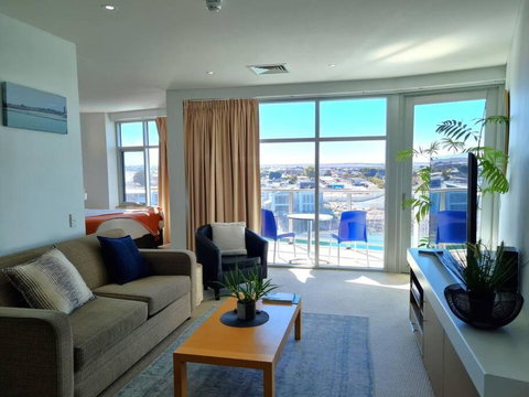 Glam Apartment 21 - Accommodation Tasmania 2