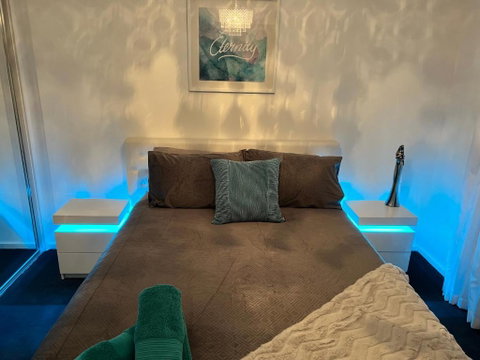 Gungahlin Luxe 5 Bedroom 2 Storey Home With Views Canberra - Accommodation Tasmania 3