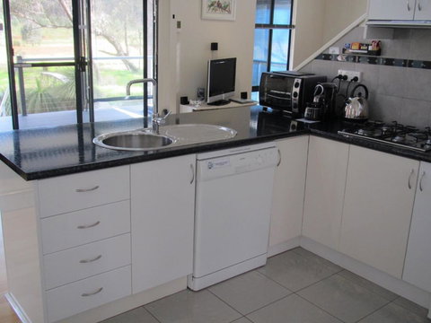 Hidden Grove Retreat - Accommodation Tasmania 1