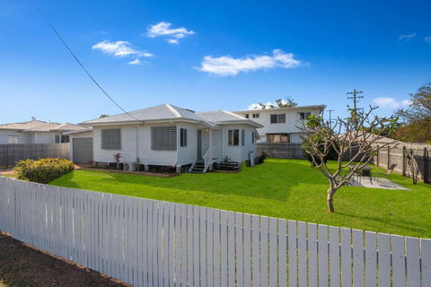 House On Halifax - Accommodation Tasmania 0