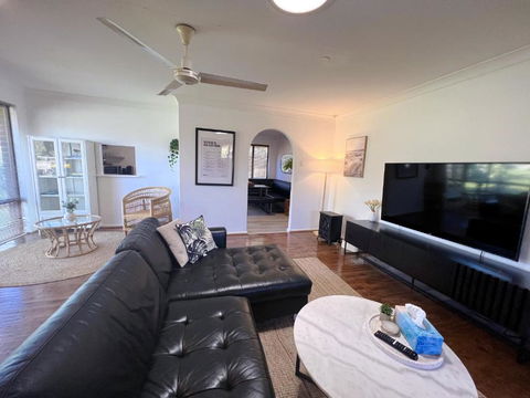 Humble & Homely - Accommodation Tasmania 0