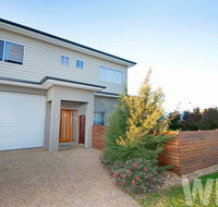 Adelphi Views on Luton - Woodlands - Accommodation Tasmania