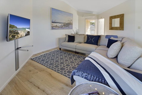 Advance Place - Accommodation Tasmania 2