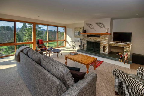 After Golf - Accommodation Tasmania 2