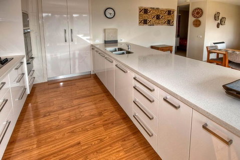 After Golf - Accommodation Tasmania 3