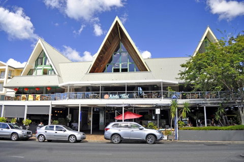 Airlie Waterfront Accommodation - Accommodation Tasmania 0