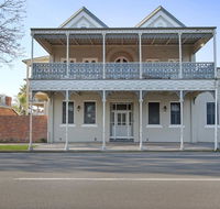 Albury Suites - Waterstreet - Accommodation Tasmania
