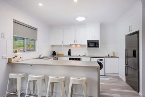 Albury Yalandra Apartment 2 - Accommodation Tasmania 1