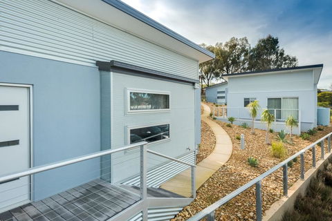 Albury Yalandra Apartment 5 - Accommodation Tasmania 0