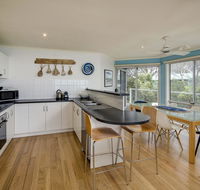 Alchemy on Island Beach - Accommodation Tasmania