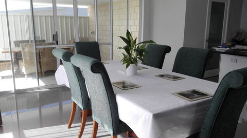 Alkimos Beach Retreat - Accommodation Tasmania 2