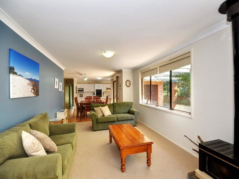 All Decked Out - Pet Friendly - Accommodation Tasmania 1