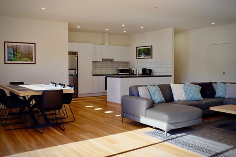 All Seasons Marysville - Accommodation Tasmania 0