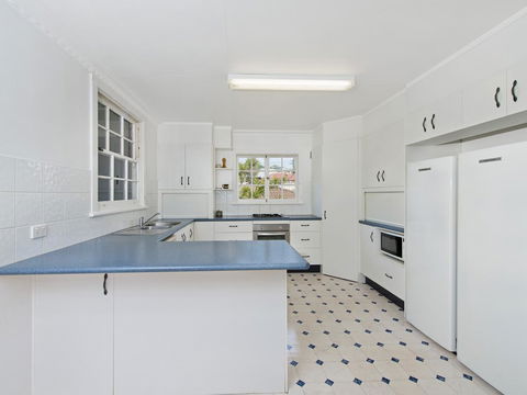 Allamanda House, 3 Willow Street - Accommodation Tasmania 1