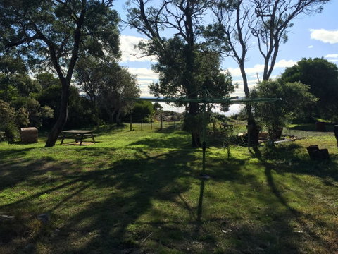 Alluvion Beach Cottage - Accommodation Tasmania 0