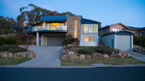 Alpine Air - Accommodation Tasmania 0