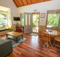 Alpine Arnica Cottage 2 - Accommodation Tasmania