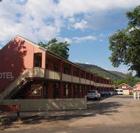 Alpine Hotel Bright - Accommodation Tasmania