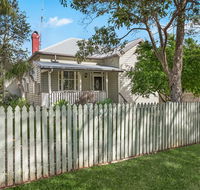 Ambiente Cottage - Pet and Family Friendly - Accommodation Tasmania