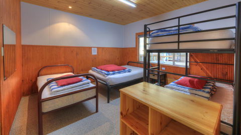 Anglers Reach Lakeside Village - Accommodation Tasmania 1